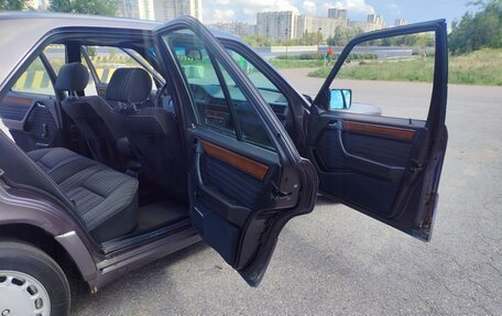 Mercedes-Benz W124, 1991 год, 190 000 рублей, 23 фотография