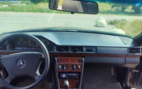 Mercedes-Benz W124, 1991 год, 190 000 рублей, 25 фотография