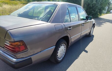 Mercedes-Benz W124, 1991 год, 190 000 рублей, 20 фотография