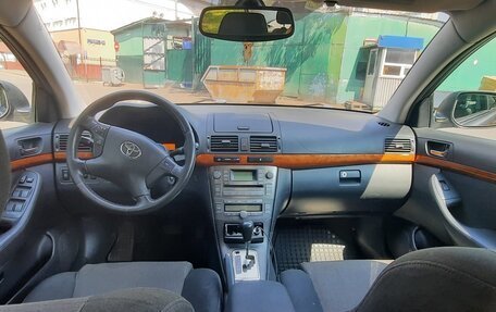 Toyota Avensis III рестайлинг, 2008 год, 880 000 рублей, 4 фотография