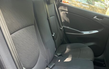 Hyundai Solaris II рестайлинг, 2013 год, 950 000 рублей, 11 фотография
