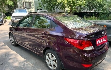Hyundai Solaris II рестайлинг, 2013 год, 950 000 рублей, 4 фотография