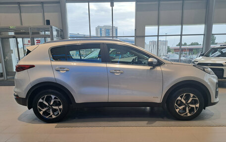 KIA Sportage IV рестайлинг, 2021 год, 2 296 000 рублей, 5 фотография