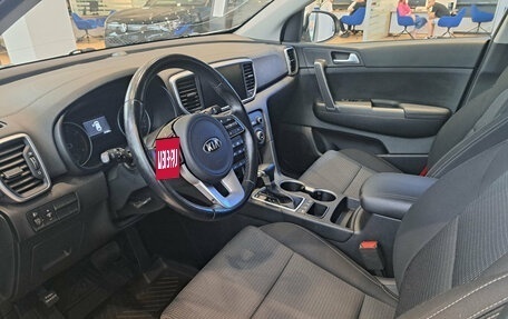 KIA Sportage IV рестайлинг, 2021 год, 2 296 000 рублей, 20 фотография