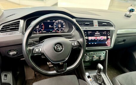 Volkswagen Tiguan II, 2017 год, 2 299 000 рублей, 15 фотография