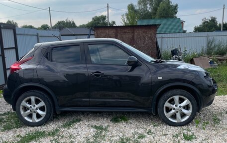 Nissan Juke II, 2011 год, 930 000 рублей, 2 фотография