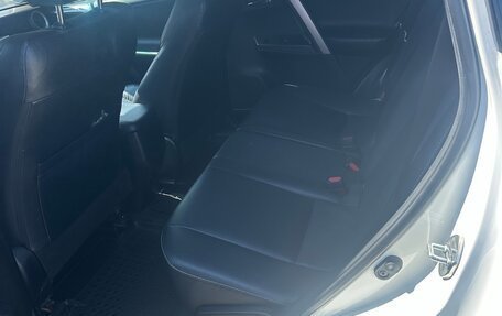 Toyota RAV4, 2017 год, 2 300 000 рублей, 9 фотография