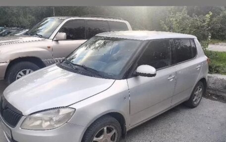 Skoda Fabia II, 2011 год, 500 000 рублей, 2 фотография