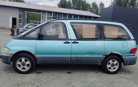 Toyota Estima III рестайлинг -2, 1992 год, 250 000 рублей, 4 фотография