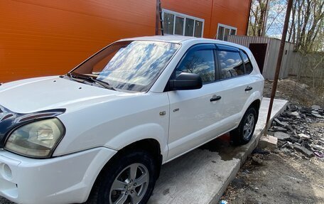 Hyundai Tucson III, 2004 год, 591 000 рублей, 7 фотография
