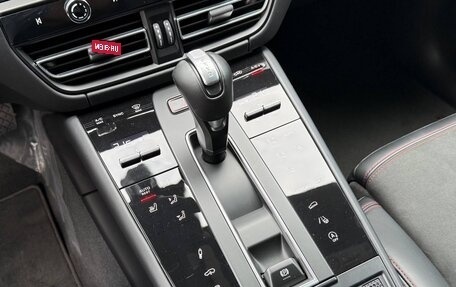 Porsche Macan I рестайлинг, 2025 год, 14 200 000 рублей, 16 фотография