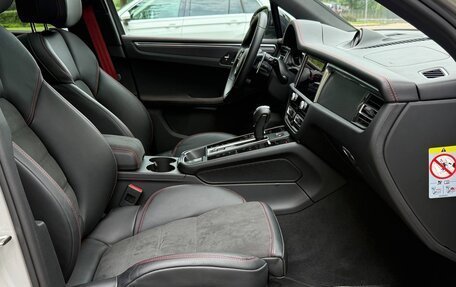 Porsche Macan I рестайлинг, 2025 год, 14 200 000 рублей, 18 фотография