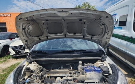 Hyundai Solaris II рестайлинг, 2011 год, 413 000 рублей, 2 фотография