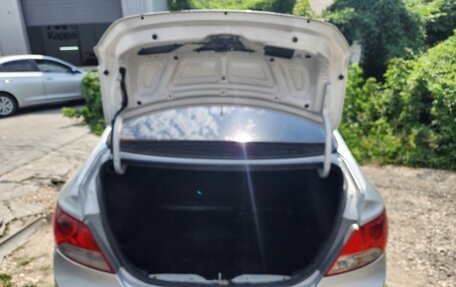 Hyundai Solaris II рестайлинг, 2011 год, 413 000 рублей, 5 фотография