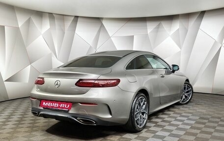 Mercedes-Benz E-Класс, 2020 год, 5 495 000 рублей, 2 фотография