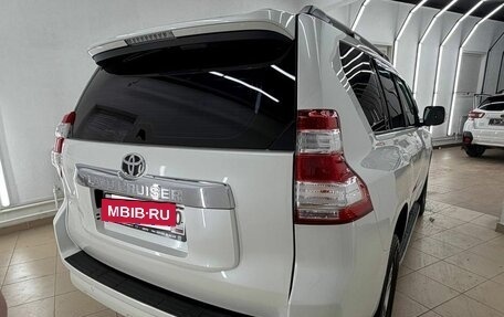 Toyota Land Cruiser Prado 150 рестайлинг 2, 2014 год, 3 397 000 рублей, 7 фотография