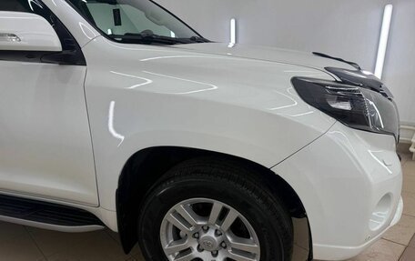 Toyota Land Cruiser Prado 150 рестайлинг 2, 2014 год, 3 397 000 рублей, 9 фотография