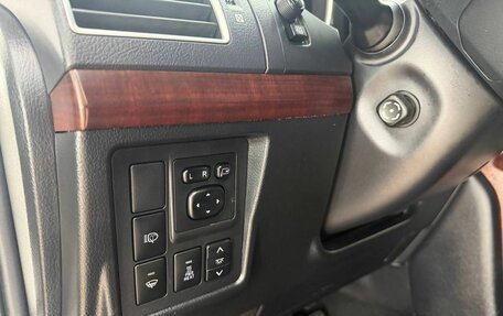 Toyota Land Cruiser Prado 150 рестайлинг 2, 2014 год, 3 397 000 рублей, 23 фотография
