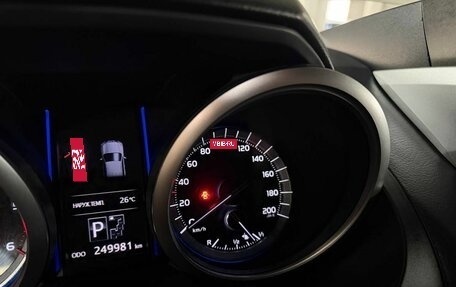 Toyota Land Cruiser Prado 150 рестайлинг 2, 2014 год, 3 397 000 рублей, 16 фотография
