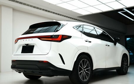 Lexus NX, 2025 год, 6 990 000 рублей, 5 фотография