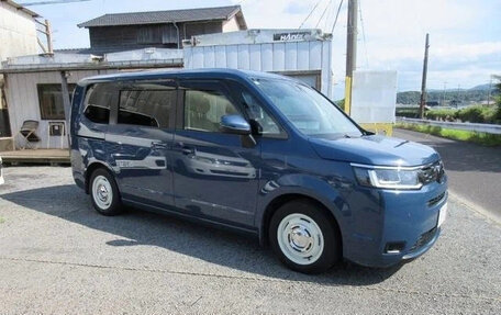 Honda Stepwgn, 2023 год, 2 278 000 рублей, 4 фотография