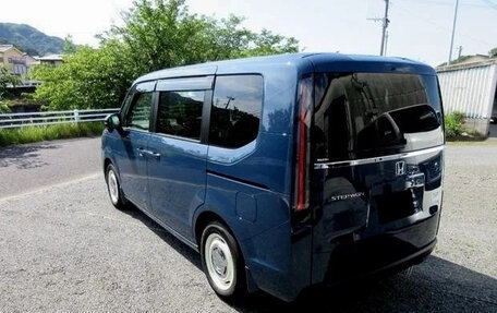 Honda Stepwgn, 2023 год, 2 278 000 рублей, 2 фотография