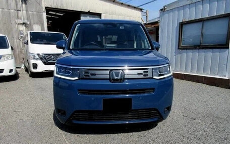 Honda Stepwgn, 2023 год, 2 278 000 рублей, 6 фотография