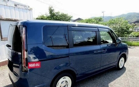 Honda Stepwgn, 2023 год, 2 278 000 рублей, 3 фотография