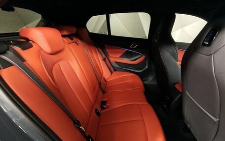 BMW 1 серия, 2021 год, 3 593 000 рублей, 14 фотография