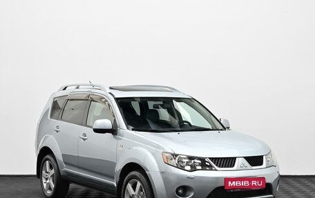 Mitsubishi Outlander III рестайлинг 3, 2007 год, 779 000 рублей, 1 фотография
