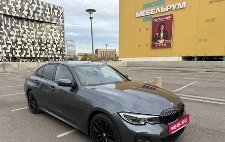 BMW 3 серия, 2019 год, 4 250 000 рублей, 2 фотография
