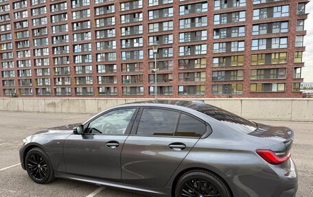 BMW 3 серия, 2019 год, 4 250 000 рублей, 23 фотография