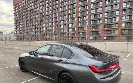 BMW 3 серия, 2019 год, 4 250 000 рублей, 24 фотография
