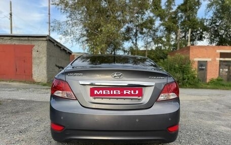 Hyundai Solaris II рестайлинг, 2013 год, 800 000 рублей, 8 фотография
