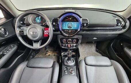 MINI Clubman, 2022 год, 1 900 000 рублей, 3 фотография