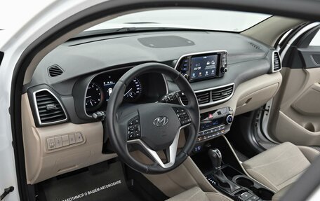 Hyundai Tucson III, 2018 год, 1 999 000 рублей, 6 фотография