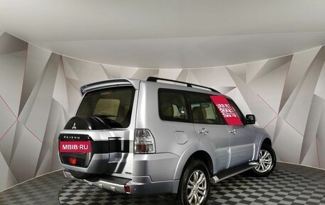 Mitsubishi Pajero IV, 2017 год, 2 445 000 рублей, 2 фотография
