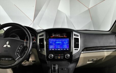 Mitsubishi Pajero IV, 2017 год, 2 445 000 рублей, 13 фотография