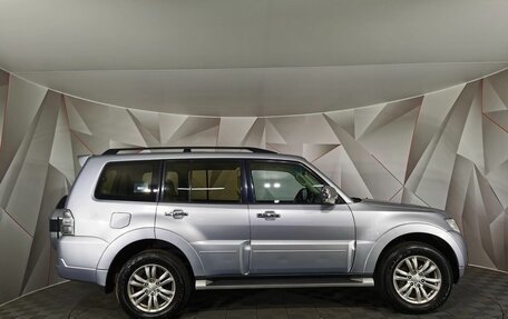 Mitsubishi Pajero IV, 2017 год, 2 445 000 рублей, 6 фотография
