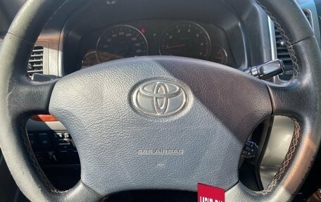 Toyota Land Cruiser Prado 120 рестайлинг, 2007 год, 1 654 000 рублей, 19 фотография