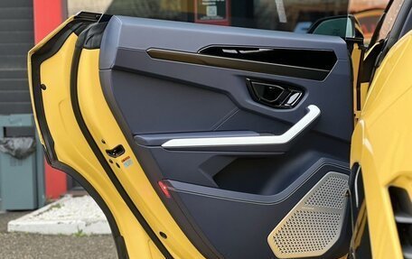 Lamborghini Urus I, 2025 год, 36 990 000 рублей, 31 фотография