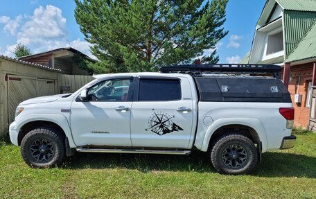 Toyota Tundra II, 2008 год, 3 200 000 рублей, 2 фотография