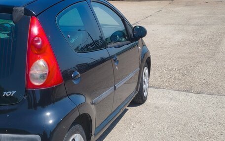 Peugeot 107 I рестайлинг, 2007 год, 380 000 рублей, 2 фотография