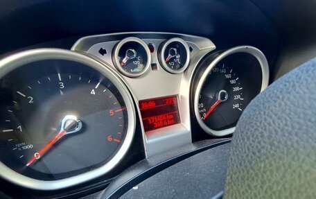 Ford Focus II рестайлинг, 2011 год, 590 000 рублей, 10 фотография