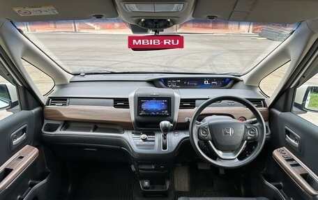 Honda Freed II, 2018 год, 1 359 000 рублей, 24 фотография