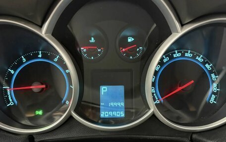 Chevrolet Cruze II, 2010 год, 720 000 рублей, 15 фотография