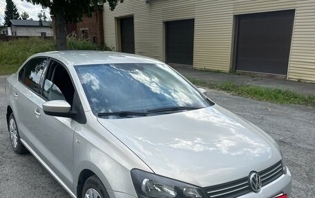 Volkswagen Polo VI (EU Market), 2012 год, 650 000 рублей, 2 фотография