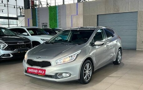KIA cee'd III, 2013 год, 1 050 000 рублей, 1 фотография