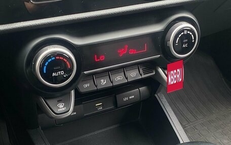 KIA Rio IV, 2021 год, 1 880 000 рублей, 14 фотография