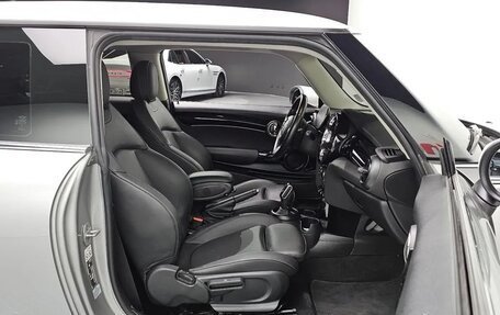 MINI Hatch, 2023 год, 1 658 000 рублей, 6 фотография